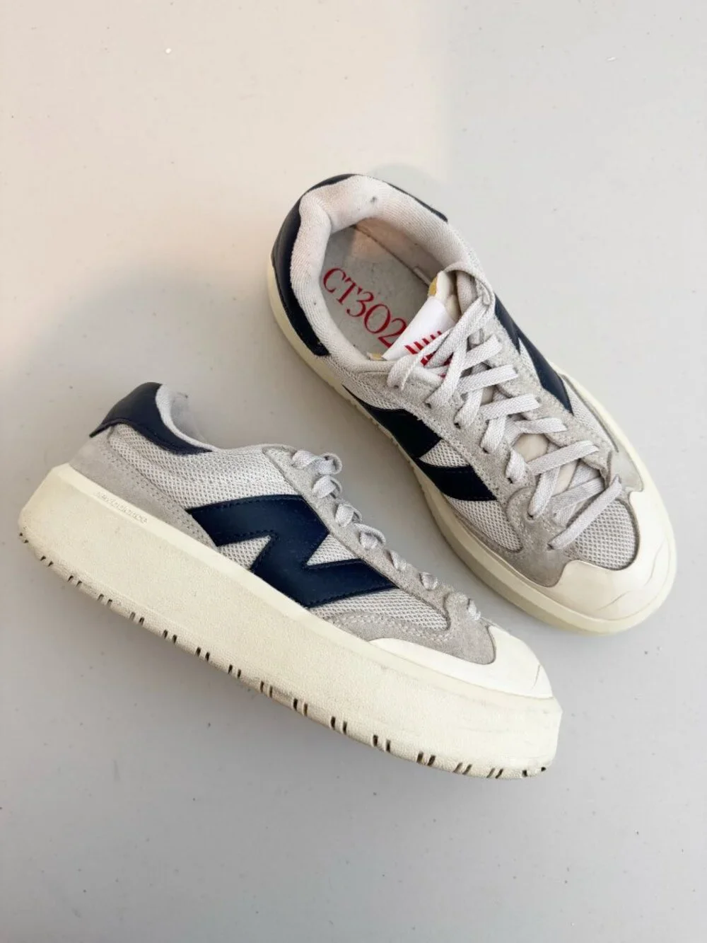 New Balance color moonbeam